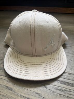 Stall & Dean | Vintage Atlanta Braves 'A' Embroidered Cap Light Cream Wool